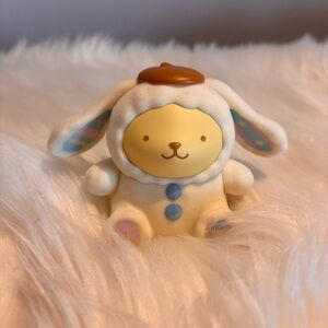 Pompompurin Easter Figure GUC